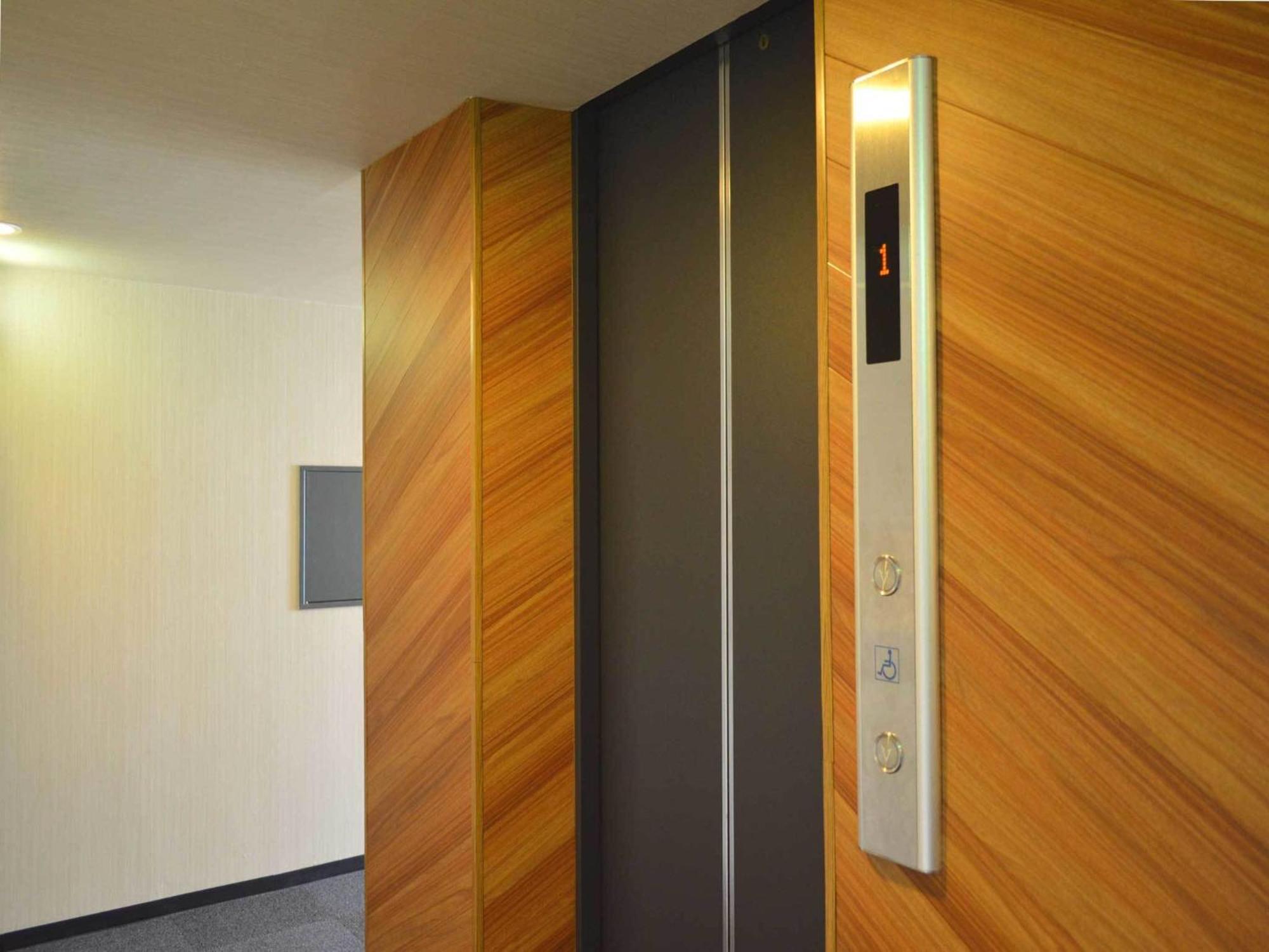 Shizuoka Victoria Hotel מראה חיצוני תמונה